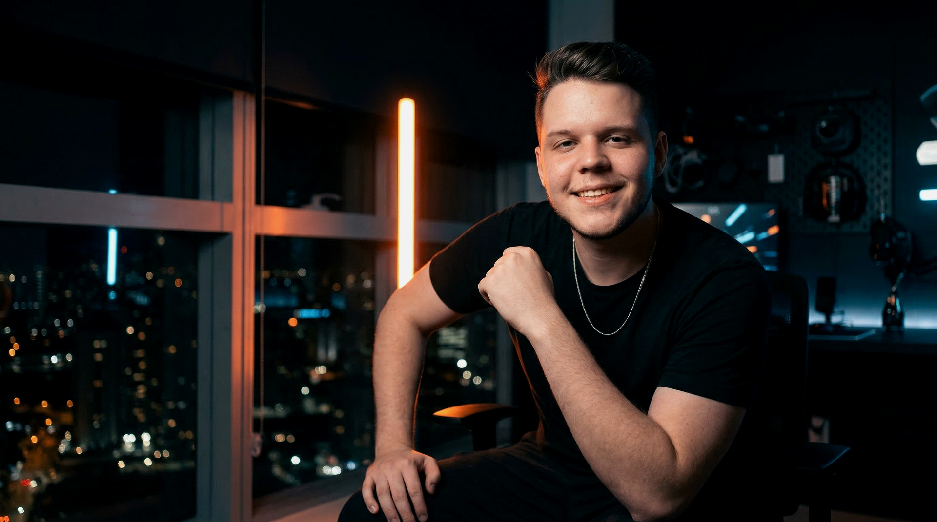 João Pedro — Designer de Marcas